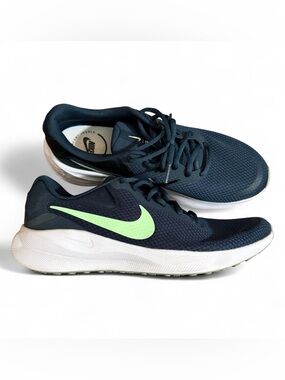 Nike Revolution 6 Running Shoes Size 9 Navy/Green